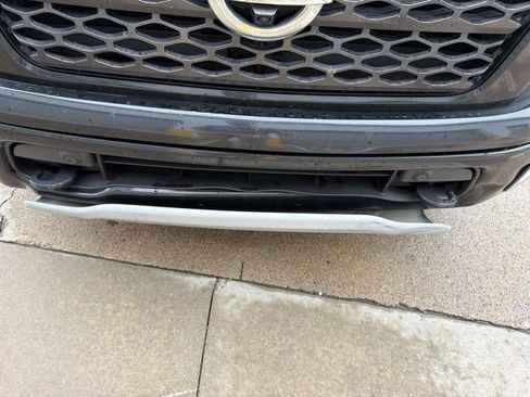 Used 2017 Nissan Titan PRO-4X w/ Pro-4x Convenience Package AWD/4WD image 39