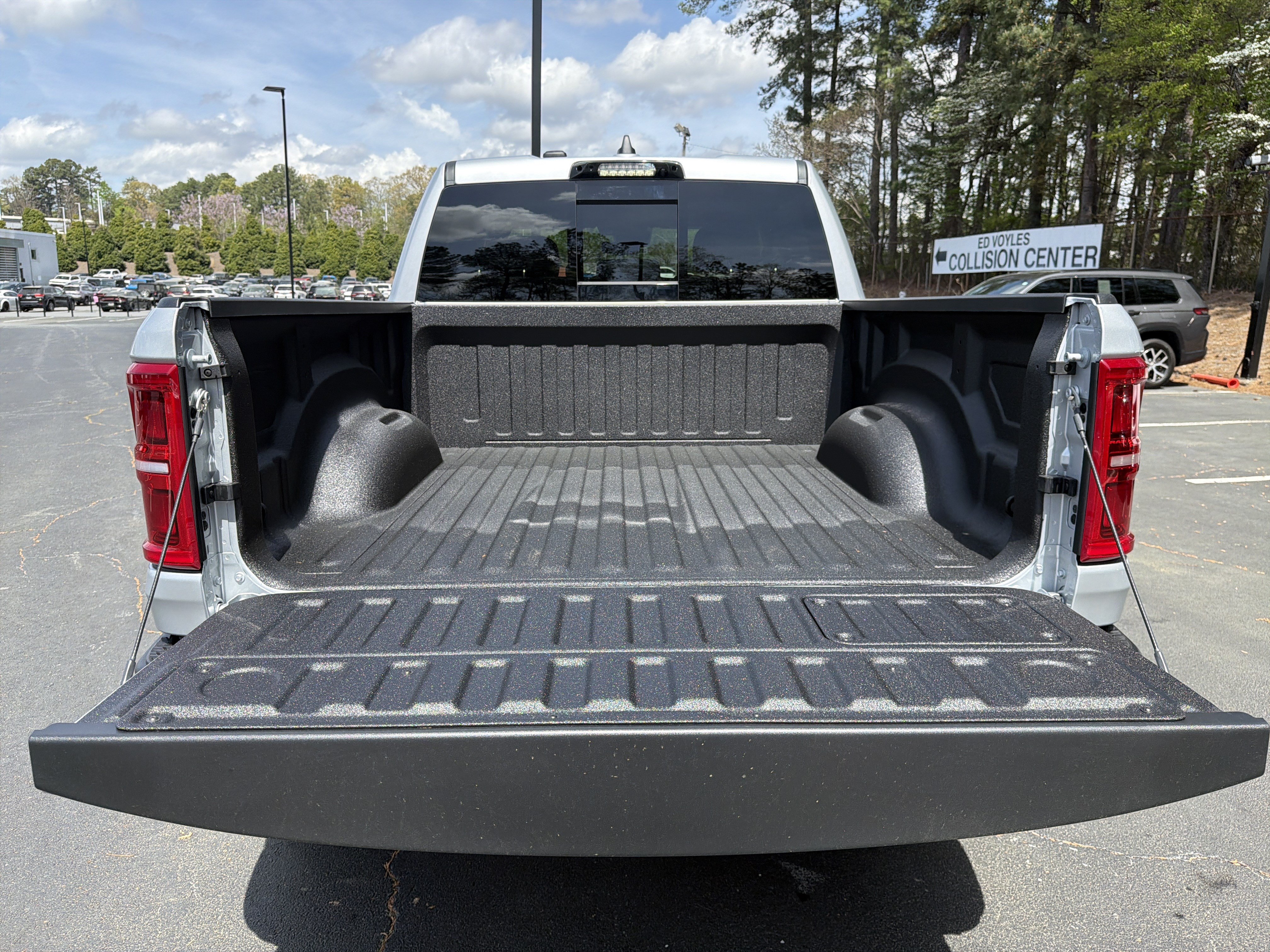 New 2026 RAM 1500 RHO w/ RHO Level 1 Equipment Group AWD/4WD image 22