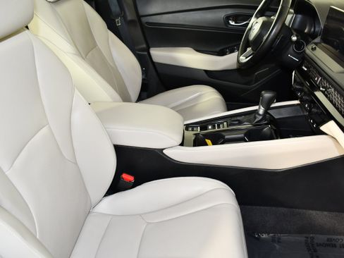 Certified 2023 Honda Accord Touring image 41