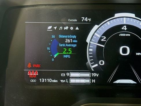 Certified 2025 Toyota Tundra Platinum image 12