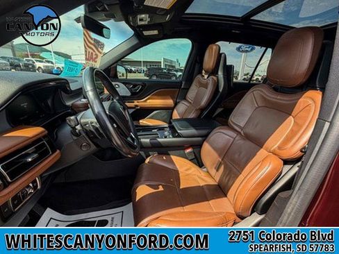 Used 2023 Lincoln Aviator Reserve w/ Equipment Group 201A AWD/4WD image 5