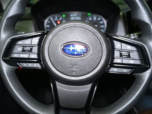 Used 2025 Subaru Crosstrek 2.0i Premium image 37