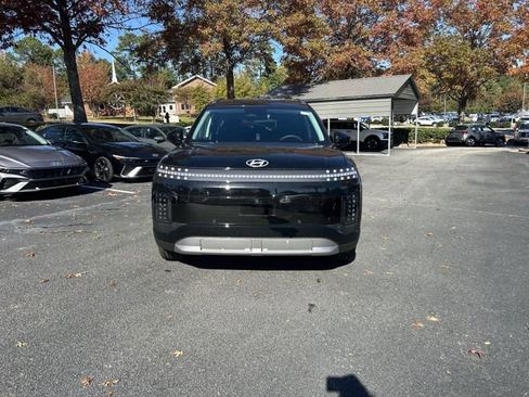 New 2026 Hyundai Ioniq 9 SE image 11