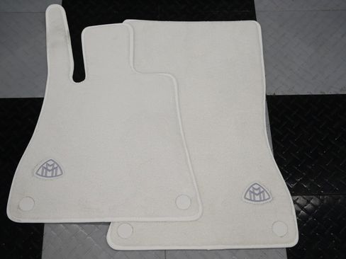 Used 2026 Mercedes-Benz Maybach SL 680 image 46