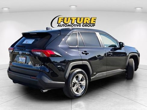 Certified 2024 Toyota RAV4 XLE w/ Convenience Package AWD/4WD image 5