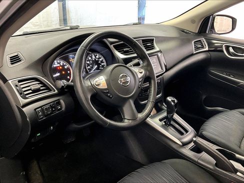 Used 2019 Nissan Sentra SV image 12