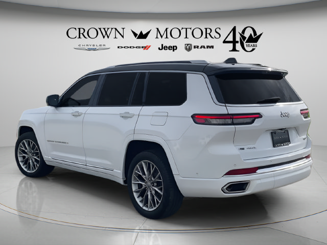 Used 2023 Jeep Grand Cherokee L Summit w/ Advanced Protech Group IV AWD/4WD image 7