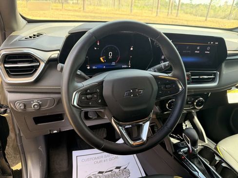 New 2025 Chevrolet TrailBlazer ACTIV w/ Convenience Package FWD image 18