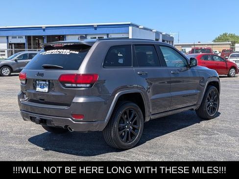 Used 2020 Jeep Grand Cherokee Altitude AWD/4WD image 8