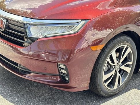 Used 2021 Honda Odyssey Touring image 10