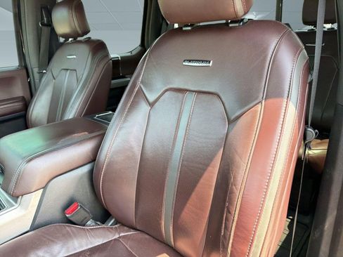 Used 2017 Ford F250 Platinum w/ Platinum Ultimate Package AWD/4WD image 20