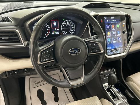 Used 2023 Subaru Ascent Limited AWD/4WD image 4