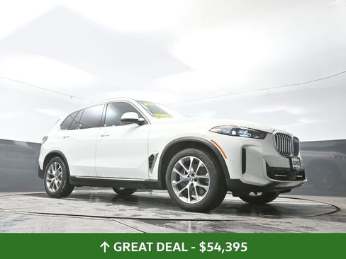 Used 2025 BMW X5 xDrive50e image 48