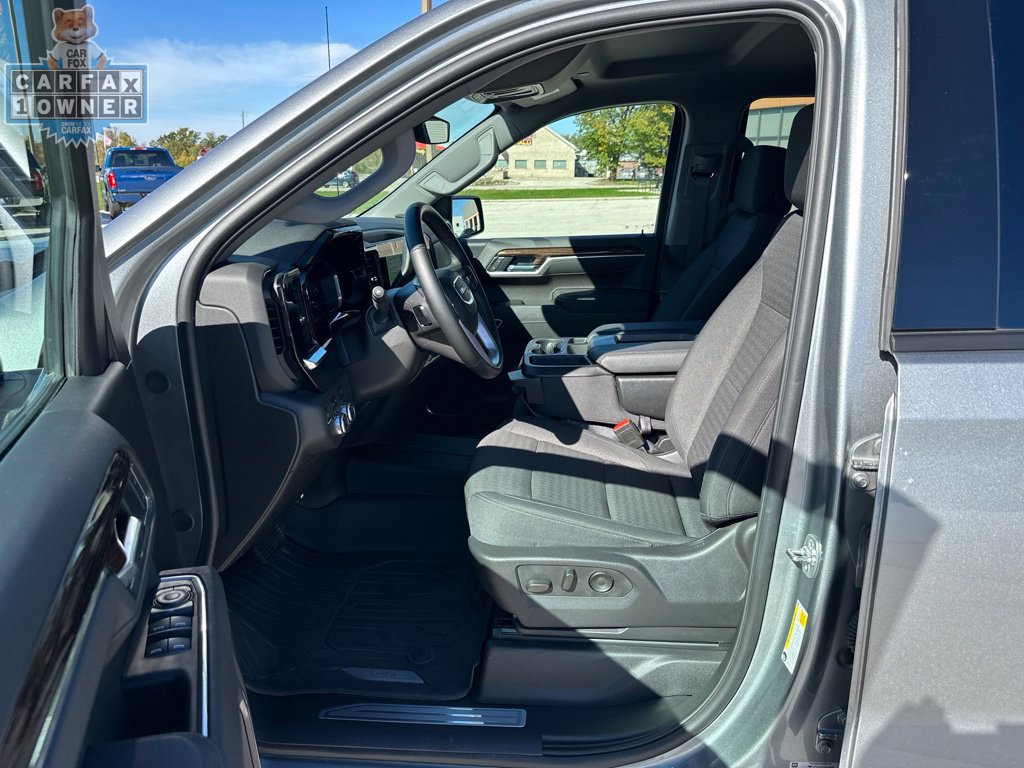 Used 2025 GMC Sierra 1500 Elevation AWD/4WD image 10