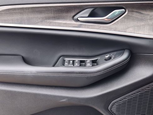 New 2026 Jeep Grand Cherokee Altitude RWD image 16