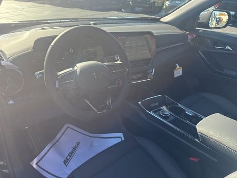 New 2026 Chevrolet Equinox RS w/ Convenience Package III image 33