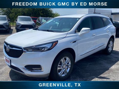 Used 2021 Buick Enclave Essence w/ Sound and Sites Package FWD image 1
