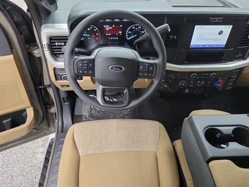 New 2026 Ford F350 XLT w/ FX4 Off-Road Package image 13