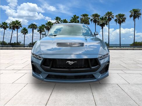 Used 2025 Ford Mustang GT Premium RWD image 2