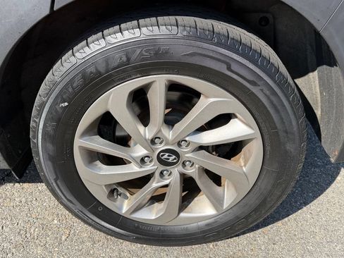 Used 2017 Hyundai Tucson Eco w/ Cargo Package AWD/4WD image 21