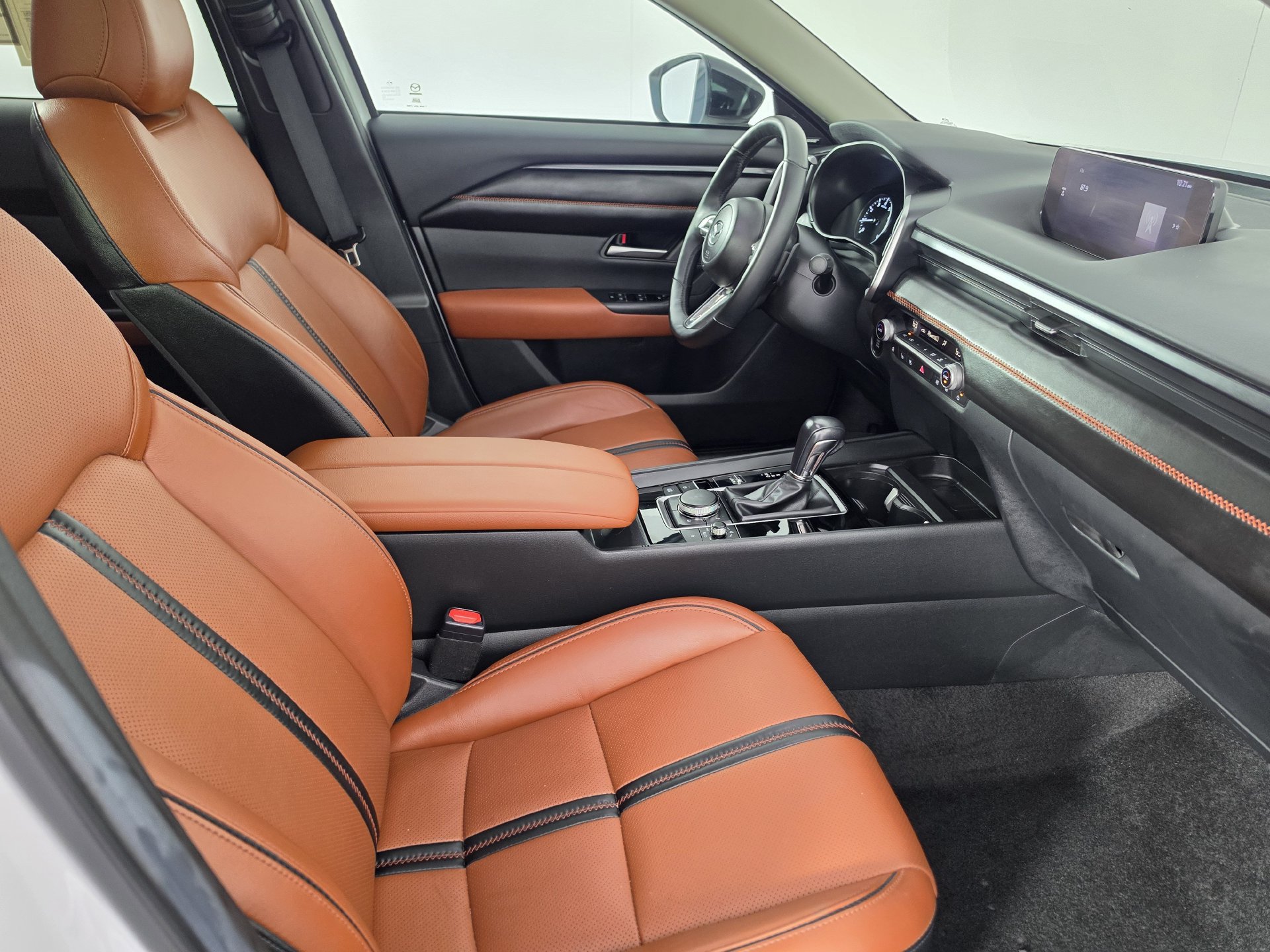 Used 2025 MAZDA CX-50 AWD 2.5 Turbo w/ Weather Package image 31