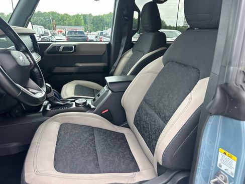 Used 2023 Ford Bronco Wildtrak AWD/4WD image 13