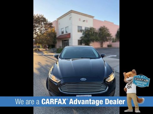 Used 2015 Ford Fusion SE FWD image 45