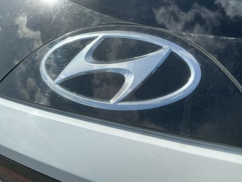 Used 2024 Hyundai Tucson SEL image 16