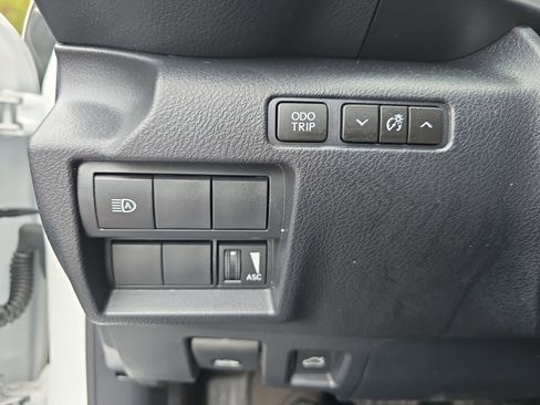 Used 2025 Lexus IS 350 F Sport image 28