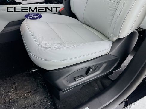 New 2026 Ford Explorer Platinum AWD/4WD image 26