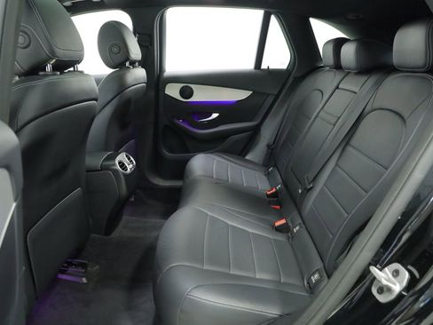 Used 2022 Mercedes-Benz GLC 300 4MATIC w/ Premium Package Lite image 31