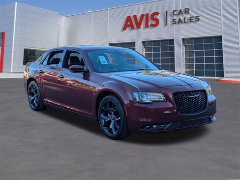 Used 2023 Chrysler 300 S image 3