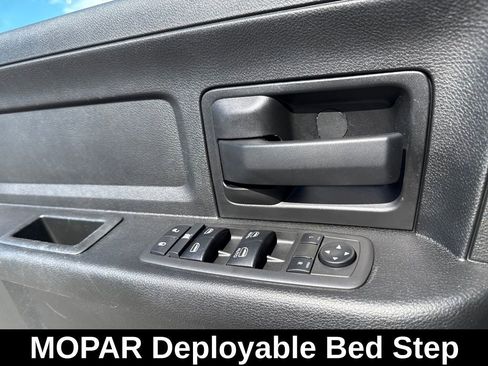 Used 2021 RAM 3500 Tradesman w/ Chrome Appearance Group image 16