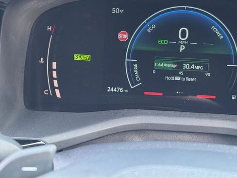 Used 2025 Toyota Camry SE image 41