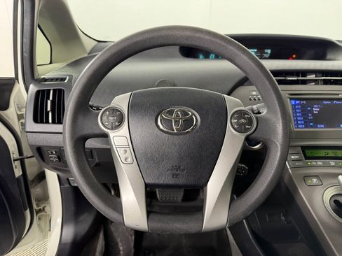Used 2015 Toyota Prius Two FWD image 14