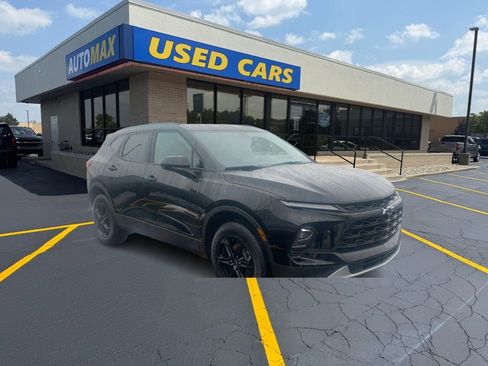 Used 2023 Chevrolet Blazer LT w/ Midnight/Sport Edition image 4
