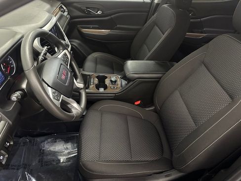 Used 2023 GMC Acadia SLE w/ Driver Convenience Package image 10