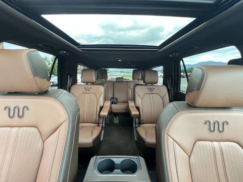 Used 2022 Ford Expedition King Ranch AWD/4WD image 22