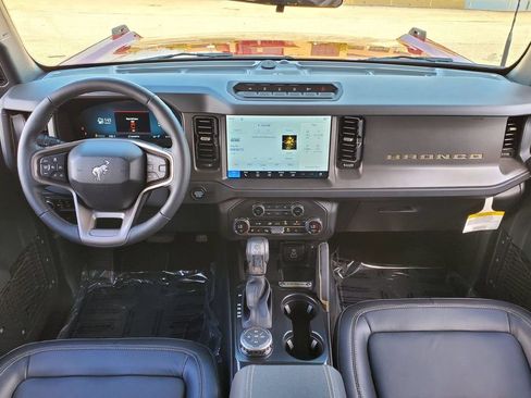 New 2026 Ford Bronco Badlands AWD/4WD image 16