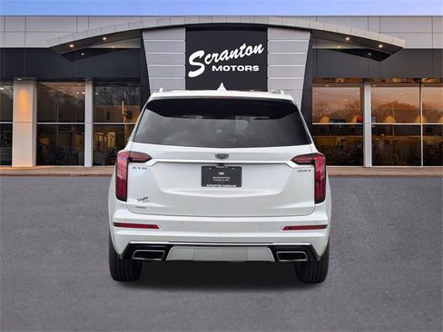 Used 2023 Cadillac XT6 Luxury image 4