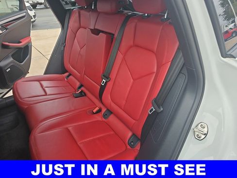 Used 2021 Porsche Macan AWD/4WD image 14