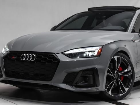 Used 2021 Audi S5 Premium Plus w/ Premium Plus Package AWD/4WD image 2