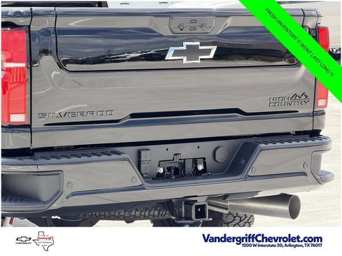 New 2026 Chevrolet Silverado 2500 High Country w/ High Country Premium Package AWD/4WD image 6