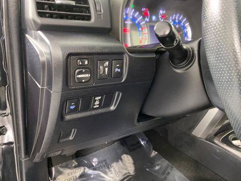 Used 2019 Toyota 4Runner Limited image 13
