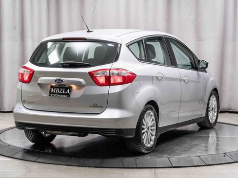 Used 2016 Ford C-MAX SE w/ Equipment Group 202A image 4