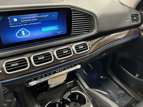 New 2026 Mercedes-Benz GLE 450 4MATIC image 32