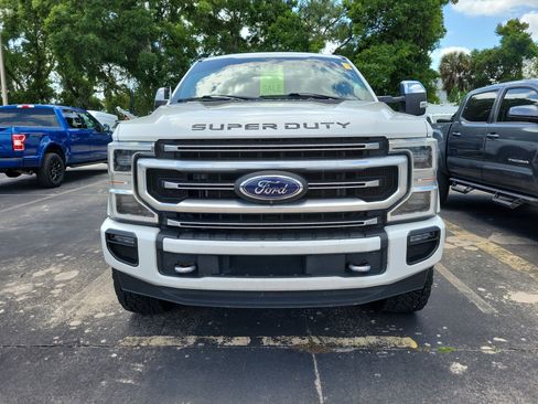 Used 2021 Ford F250 Platinum w/ FX4 Off-Road Package image 2