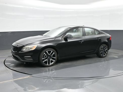 Used 2018 Volvo S60 T5 Dynamic w/ Vision Package FWD image 1