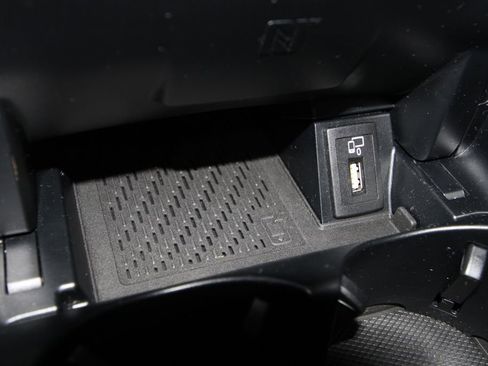 Used 2020 Mercedes-Benz C 300 C 300 image 20