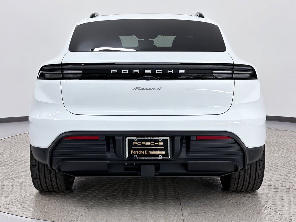 Used 2026 Porsche Macan 4 Electric AWD/4WD image 10